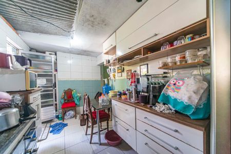 Casa à venda com 300m², 4 quartos e 1 vagaCozinha 