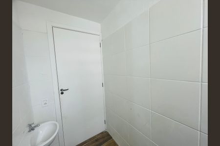 Apartamento para alugar com 44m², 2 quartos e 1 vaga Apartamento para alugar com 44m², 2 quartos e 1 vagaBanheiro Social