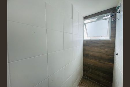 Apartamento para alugar com 44m², 2 quartos e 1 vaga Apartamento para alugar com 44m², 2 quartos e 1 vagaBanheiro Social