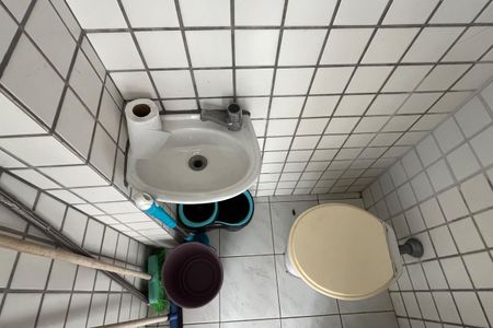 Apartamento para alugar com 160m², 3 quartos e 2 vagas Apartamento para alugar com 160m², 3 quartos e 2 vagasBanheiro de Serviço