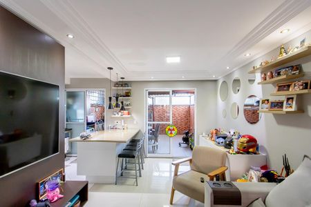 Casa de condomínio para alugar com 100m², 3 quartos e 2 vagasSala