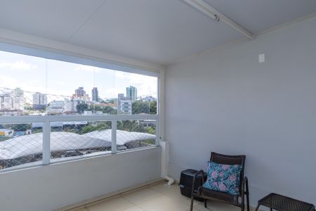 Apartamento à venda com 77m², 3 quartos e 2 vagas Apartamento à venda com 77m², 3 quartos e 2 vagasVaranda