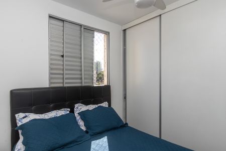 Apartamento à venda com 77m², 3 quartos e 2 vagas Apartamento à venda com 77m², 3 quartos e 2 vagasQuarto 2