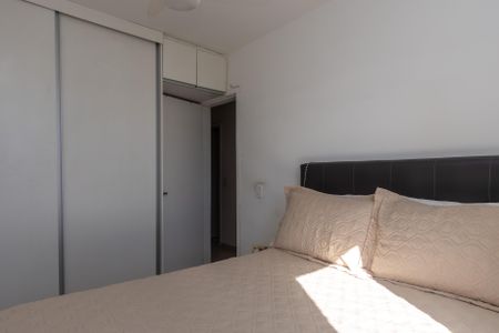 Apartamento à venda com 77m², 3 quartos e 2 vagas Apartamento à venda com 77m², 3 quartos e 2 vagasQuarto 1