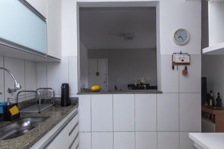 Apartamento à venda com 77m², 3 quartos e 2 vagas Apartamento à venda com 77m², 3 quartos e 2 vagasCozinha
