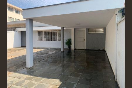Casa à venda com 243m², 3 quartos e 3 vagas Casa à venda com 243m², 3 quartos e 3 vagasFoto 03