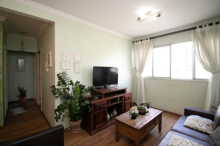 Apartamento à venda com 80m², 4 quartos e 1 vaga Apartamento à venda com 80m², 4 quartos e 1 vagaSala