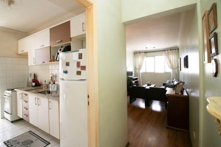 Apartamento à venda com 80m², 4 quartos e 1 vaga Apartamento à venda com 80m², 4 quartos e 1 vagaCorredor de entrada