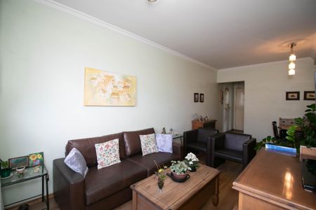 Apartamento à venda com 80m², 4 quartos e 1 vaga Apartamento à venda com 80m², 4 quartos e 1 vagaSala