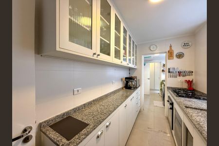 Apartamento à venda com 65m², 2 quartos e 1 vagaCozinha 