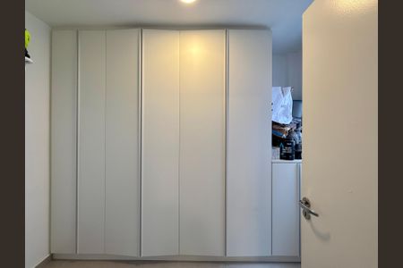 Apartamento à venda com 65m², 2 quartos e 1 vagaQuarto de Serviço