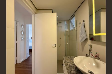 Apartamento à venda com 65m², 2 quartos e 1 vagaBanheiro 
