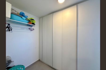 Apartamento à venda com 65m², 2 quartos e 1 vagaQuarto de Serviço