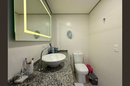 Apartamento à venda com 65m², 2 quartos e 1 vagaBanheiro 
