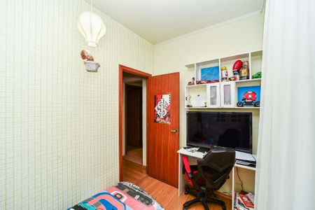 Casa à venda com 370m², 4 quartos e 1 vaga Casa à venda com 370m², 4 quartos e 1 vagaQuarto 3