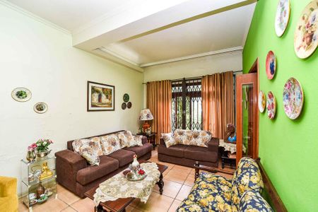 Casa à venda com 370m², 4 quartos e 1 vaga Casa à venda com 370m², 4 quartos e 1 vagaSala