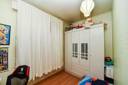 Casa à venda com 370m², 4 quartos e 1 vaga Casa à venda com 370m², 4 quartos e 1 vagaQuarto 3