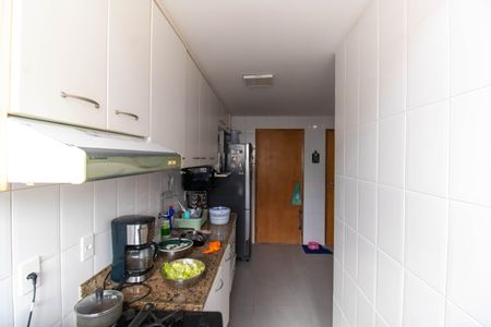 Apartamento à venda com 79m², 2 quartos e 1 vaga Apartamento à venda com 79m², 2 quartos e 1 vagaCozinha e Área de Serviço