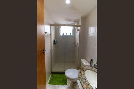 Apartamento à venda com 79m², 2 quartos e 1 vaga Apartamento à venda com 79m², 2 quartos e 1 vagaBanheiro Social