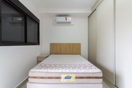 Studio à venda com 28m², 1 quarto e 1 vaga