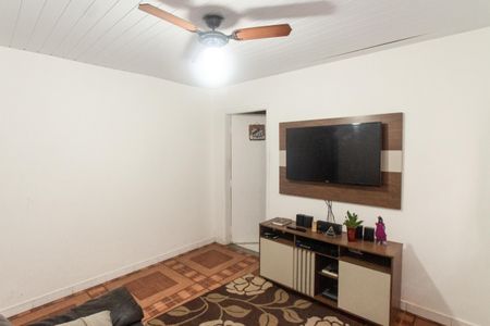 Casa à venda com 105m², 2 quartos e 2 vagasSala