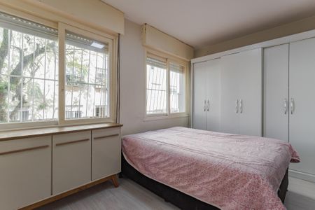 Apartamento à venda com 43m², 1 quarto e sem vagaSala/Quarto