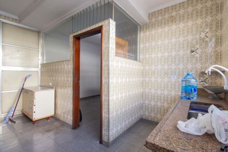 Casa à venda com 300m², 3 quartos e 5 vagasCozinha