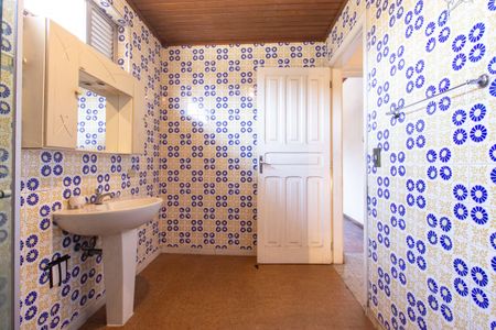 Casa à venda com 300m², 3 quartos e 5 vagasBanheiro