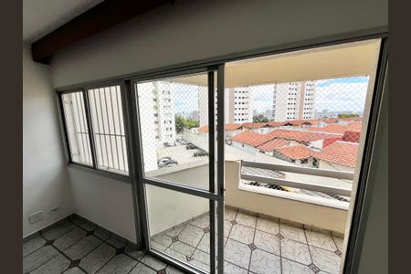 Apartamento à venda com 74m², 3 quartos e 1 vagaSala