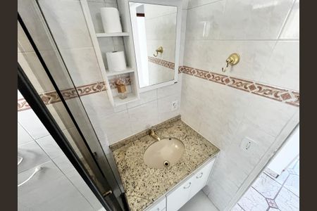 Apartamento à venda com 74m², 3 quartos e 1 vagaBanheiro