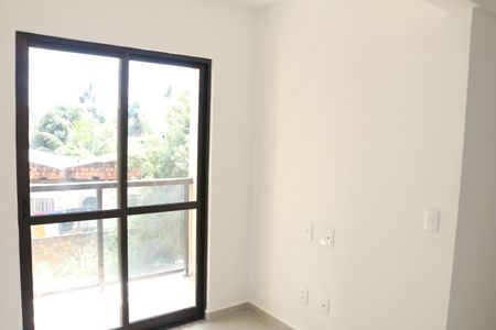Sala de apartamento para alugar com 2 quartos, 50m² em Nossa Senhora das Gracas, Nova Iguaçu