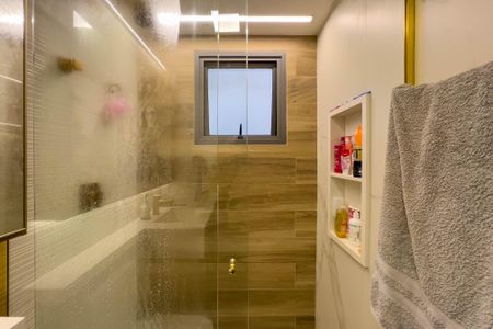 Apartamento à venda com 140m², 3 quartos e 2 vagasBanheiro do quarto 1