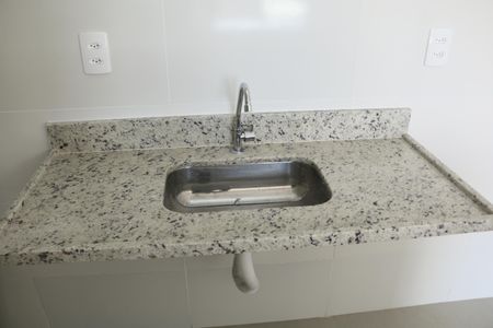 Sala/Cozinha de apartamento para alugar com 2 quartos, 50m² em Nossa Senhora das Gracas, Nova Iguaçu