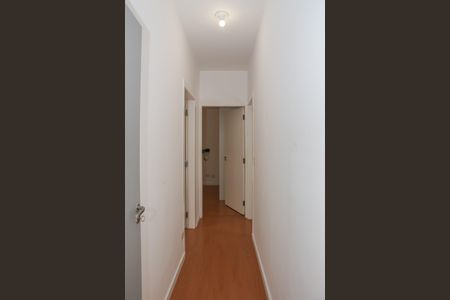 Corredor de apartamento para alugar com 2 quartos, 135m² em Perdizes, São Paulo