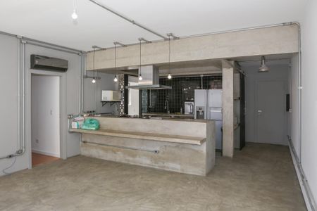 Sala de apartamento para alugar com 2 quartos, 135m² em Perdizes, São Paulo