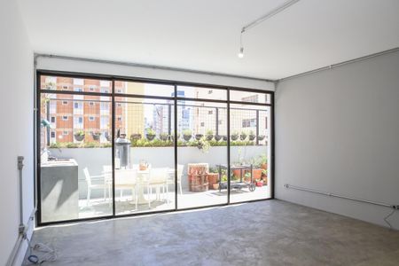 Sala de apartamento para alugar com 2 quartos, 135m² em Perdizes, São Paulo