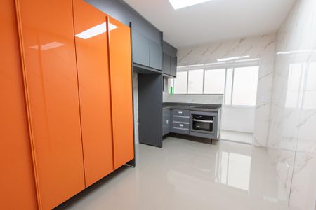 Apartamento à venda com 117m², 2 quartos e sem vagaCozinha