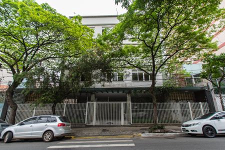 Apartamento à venda com 117m², 2 quartos e sem vagaFachada