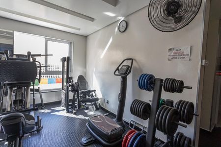 Apartamento para alugar com 43m², 2 quartos e 1 vaga Apartamento para alugar com 43m², 2 quartos e 1 vagaÁrea comum - Academia