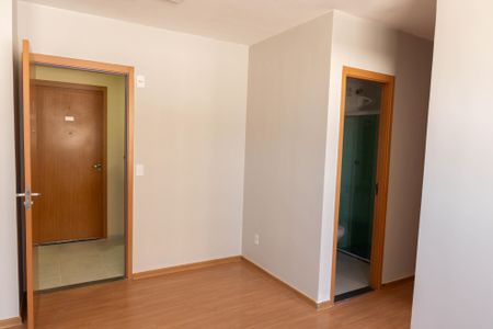 Sala de apartamento para alugar com 2 quartos, 53m² em Chácara São Pedro, Aparecida de Goiânia