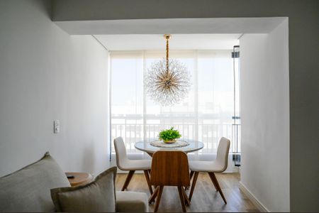 Apartamento à venda com 54m², 2 quartos e 1 vagaVaranda