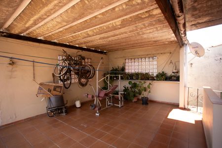 Casa à venda com 200m², 3 quartos e 3 vagasTERRAÇO E ÁREA DE SERVIÇO