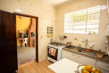 Casa à venda com 200m², 3 quartos e 3 vagasCOZINHA