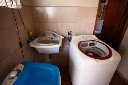 Casa à venda com 200m², 3 quartos e 3 vagasTERRAÇO E ÁREA DE SERVIÇO