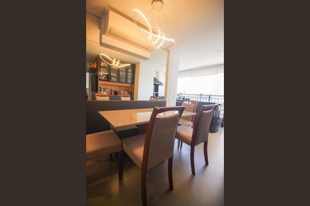 Apartamento à venda com 62m², 2 quartos e 1 vagaSala