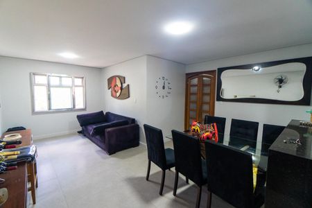 Apartamento à venda com 90m², 3 quartos e 1 vaga Apartamento à venda com 90m², 3 quartos e 1 vagaSala