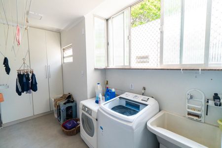 Apartamento à venda com 90m², 3 quartos e 1 vaga Apartamento à venda com 90m², 3 quartos e 1 vagaÁrea de Serviço