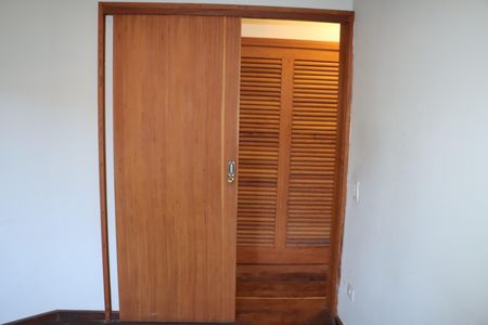 Casa para alugar com 304m², 4 quartos e 3 vagasQuarto 2