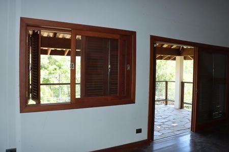 Sala de casa para alugar com 4 quartos, 304m² em Vila Santo Antônio, Cotia