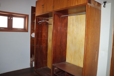 Casa para alugar com 304m², 4 quartos e 3 vagasSuíte